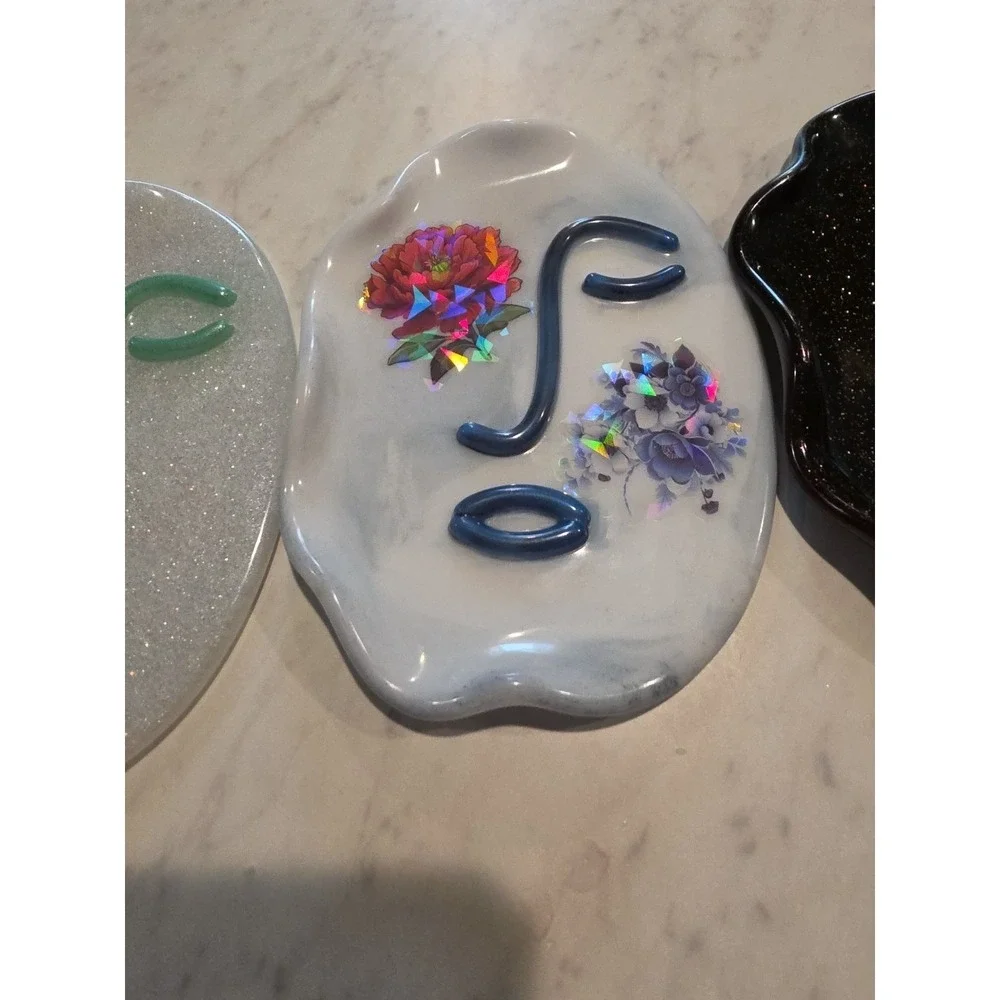 Handmade Resin Trinket Tray With‎ Girl Face. Price Is For One Tray